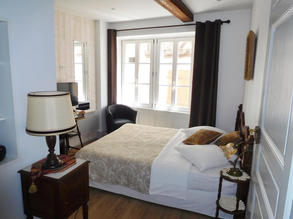 Location "Charme" Apartment Riquewihr Exterior photo